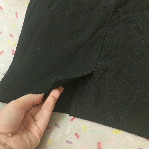 Black pencil skirt - Picture 4 of 5